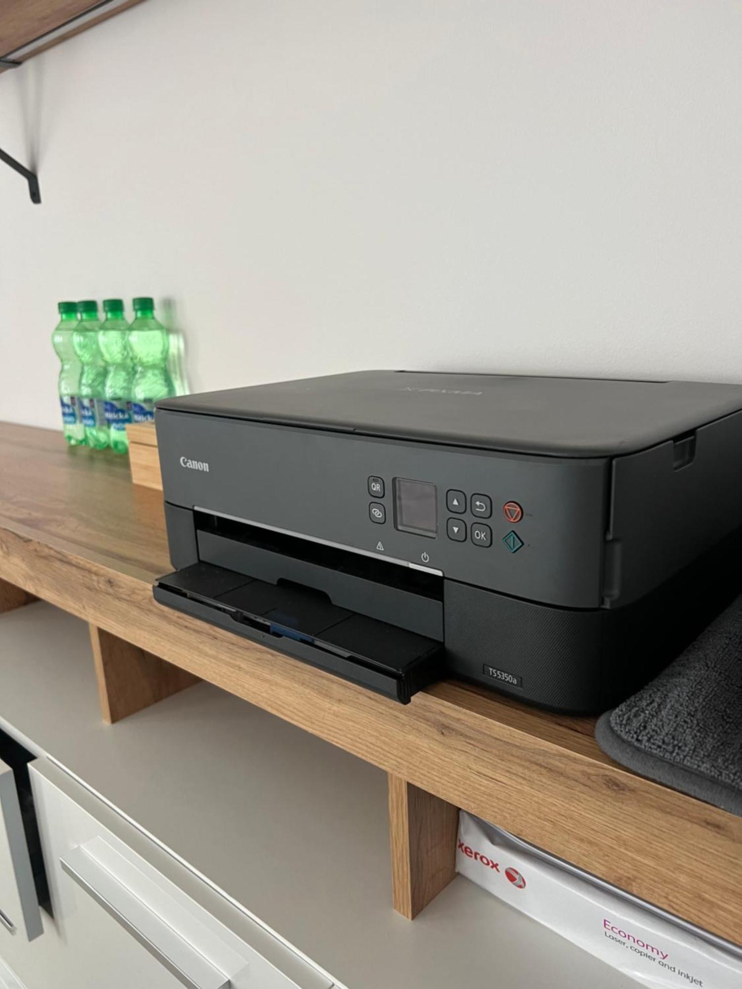 Skau Piano Family & Business Apartment Free Parking Братислава Екстериор снимка